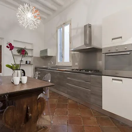 Antique-modern Flat By Navona Square Apartment Rome